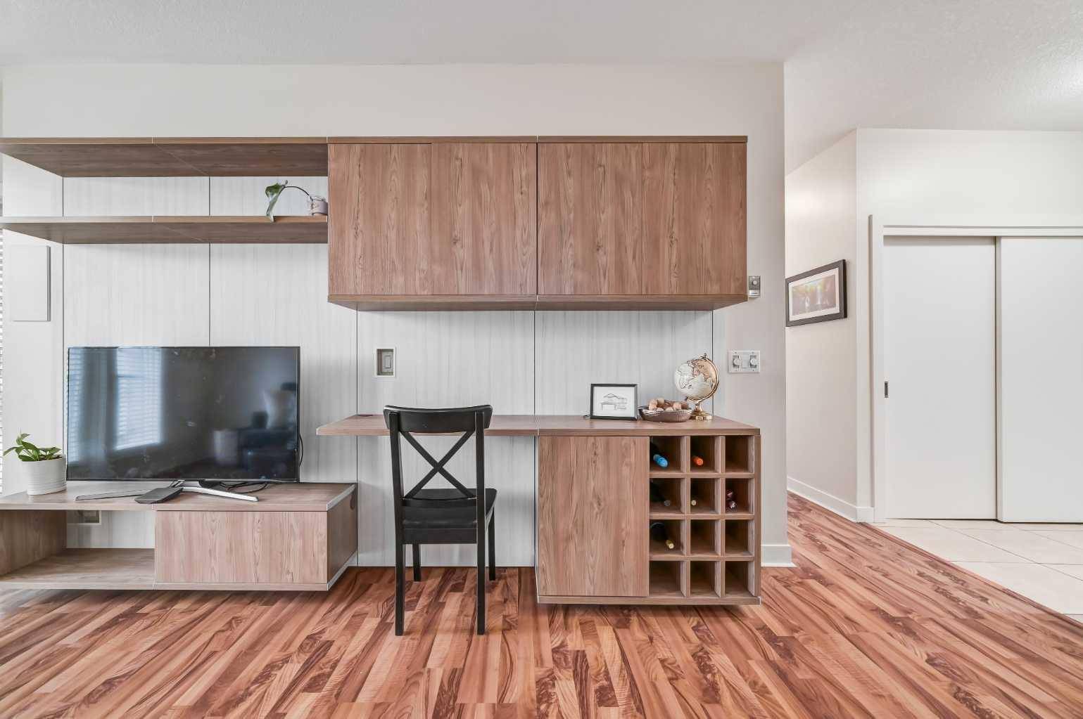 Calgary, AB T2T3T5,2307 14 ST SW #108