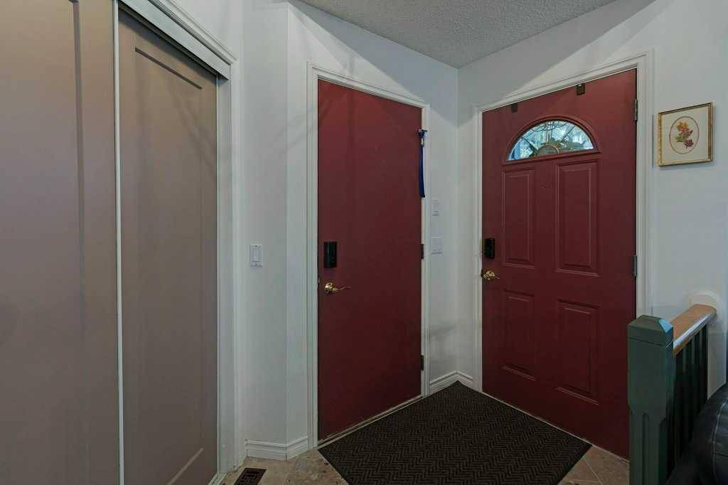 Calgary, AB T3G 3V7,341 Citadel Hills CIR Northwest