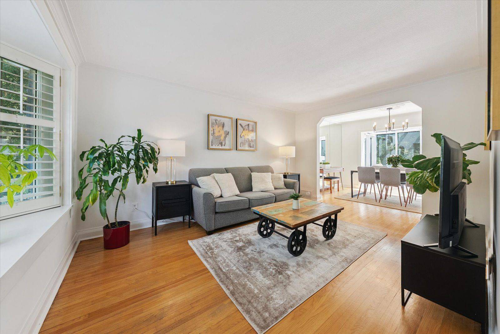 Toronto E08, ON M1N 1M7,3 Latham AVE