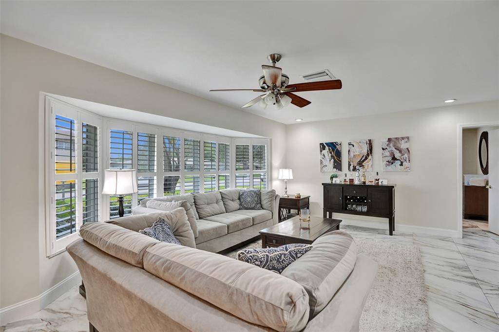 Plantation, FL 33317,6000 SW 16th Ct