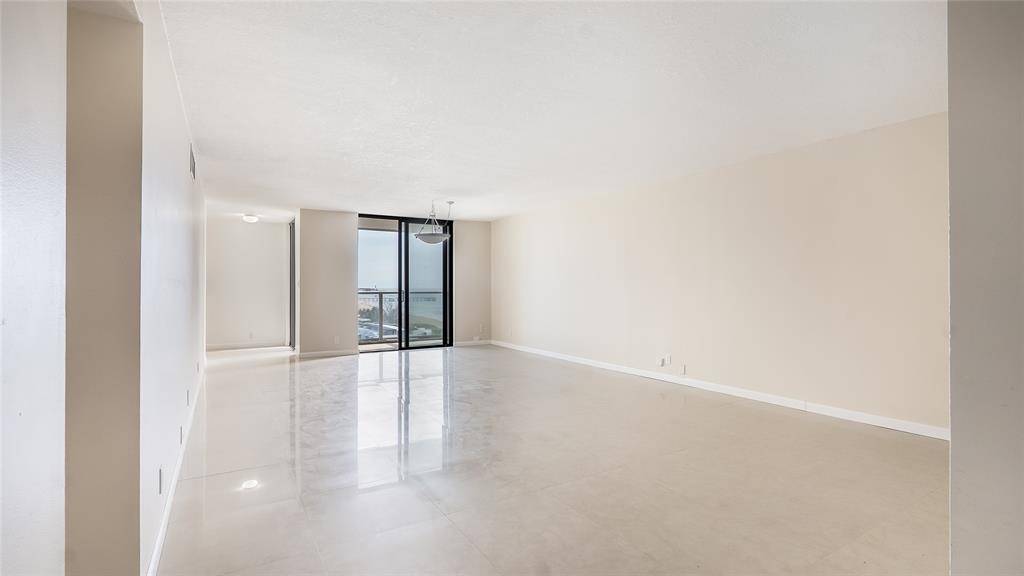 Pompano Beach, FL 33062,1000 S Ocean Blvd #12L