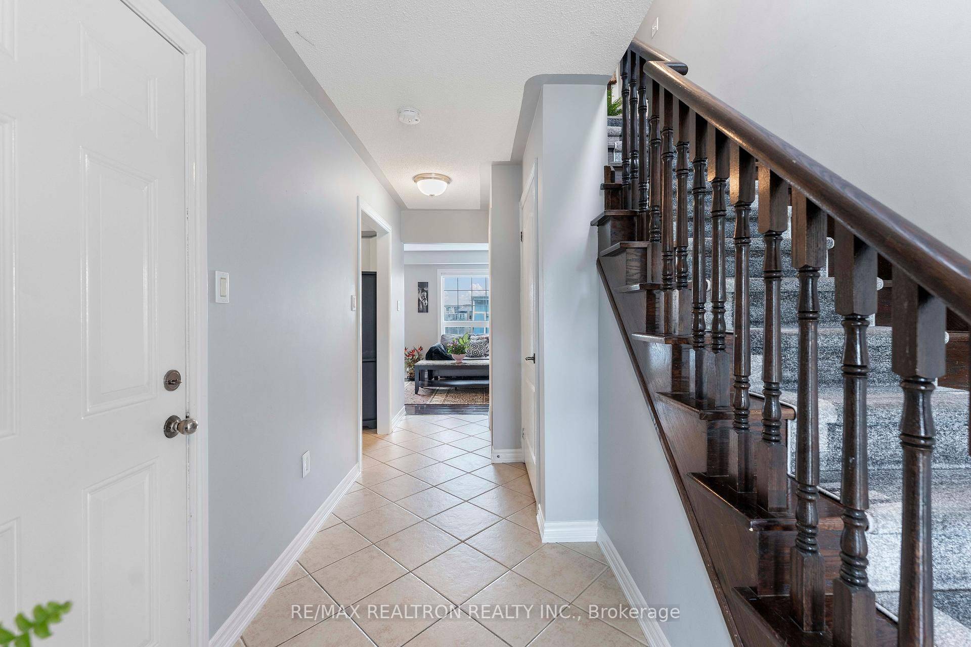 East Gwillimbury, ON L0G 1M0,161 Hammill HTS