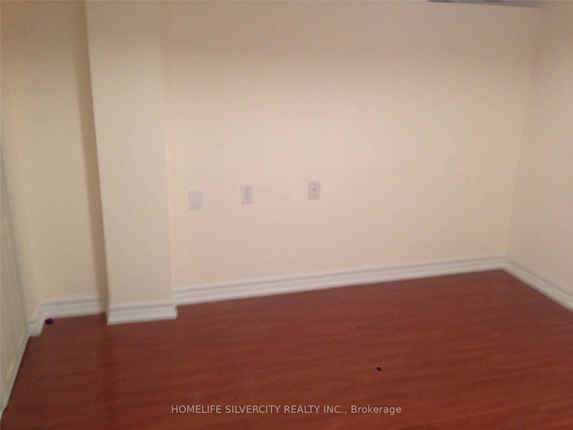 Markham, ON L3S 3G5,88 Featherstone AVE E #Basement