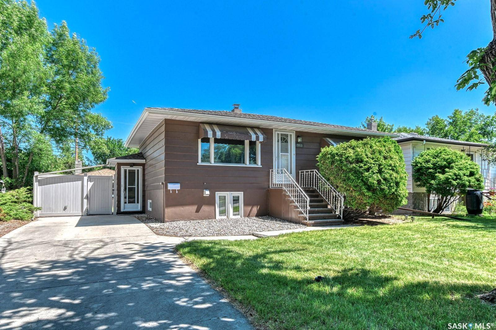 2813 Francis STREET, Regina, SK S4N 2R6