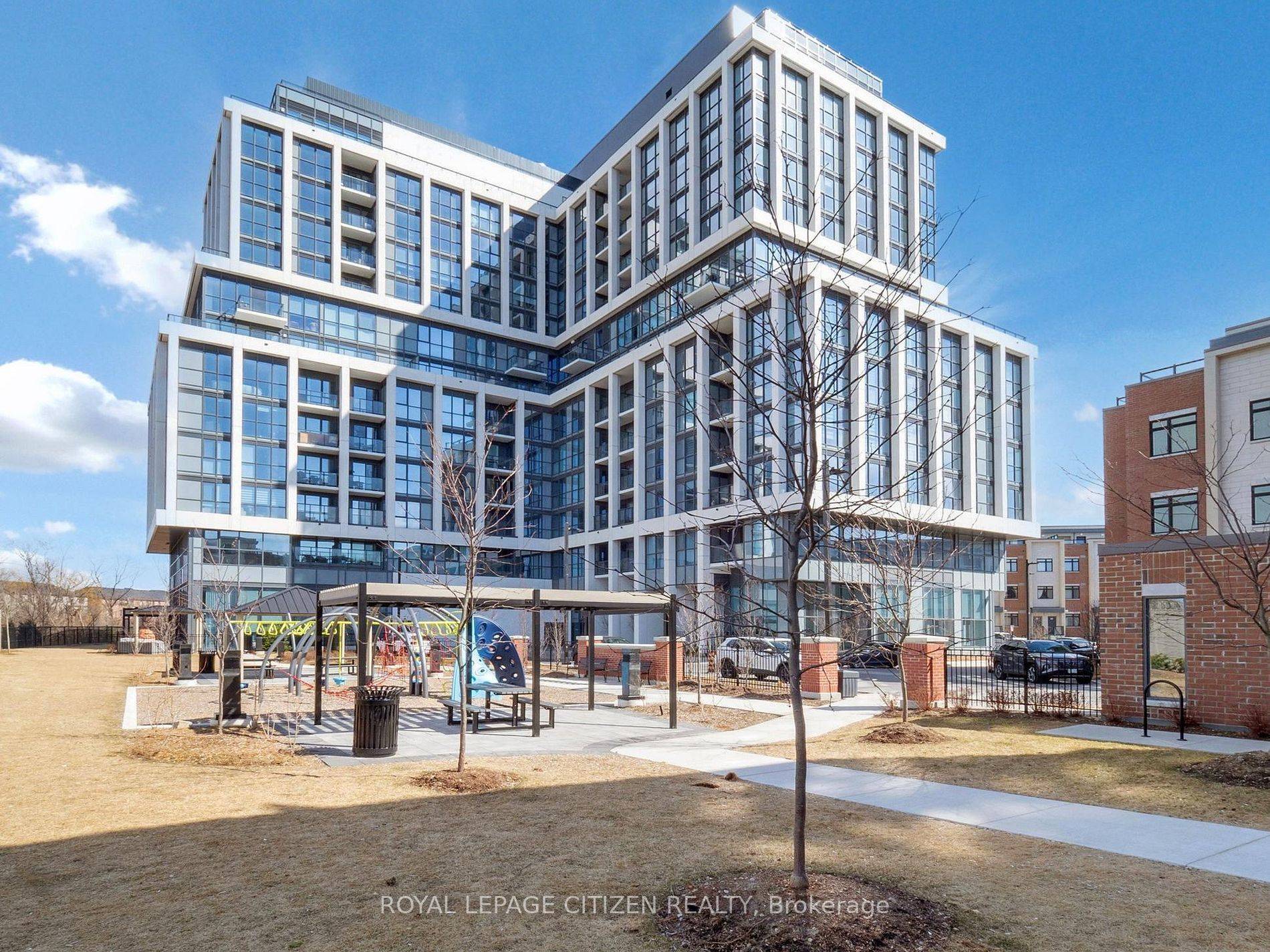 Mississauga, ON L5G 0C5,1063 Douglas McCurdy Comm N/A #104