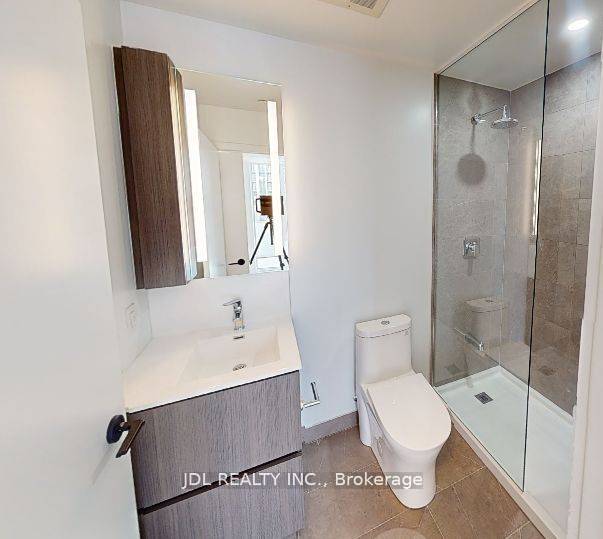 Mississauga, ON L5H 0A7,215 Lakeshore RD W #519