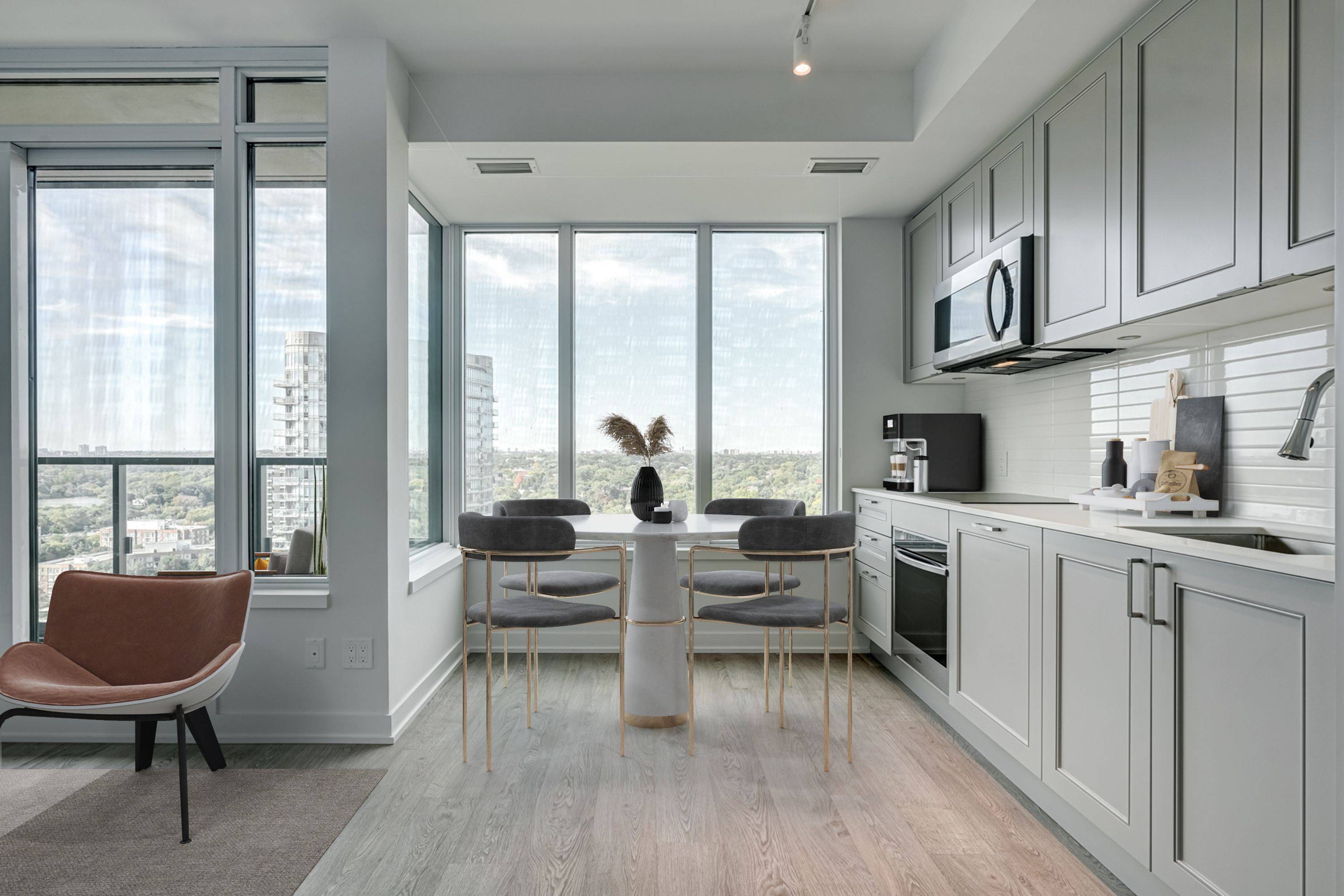 1926 Lake Shore BLVD W #2716, Toronto W01, ON M6S 1A1