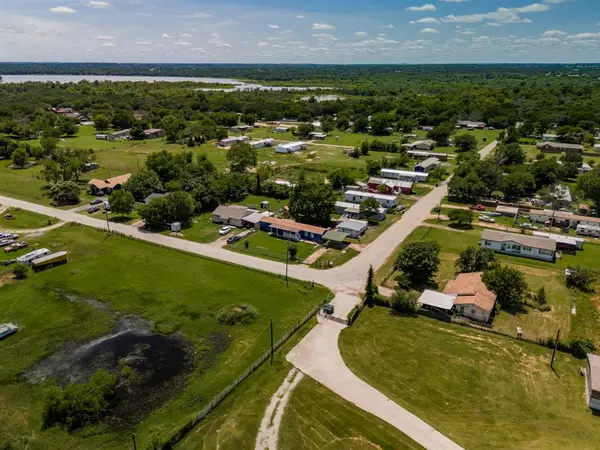 Newark, TX 76071,227 County Road 4852