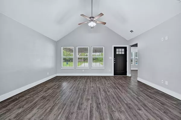 Sherman, TX 75092,701 S Binkley Street