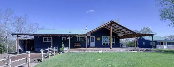 37559 RR224, Rural Red Deer County, AB T0M0V0