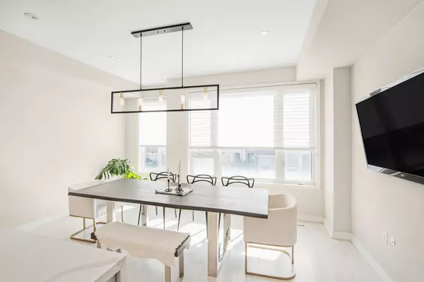 Oakville, ON L6H 0L4,177 Huguenot RD