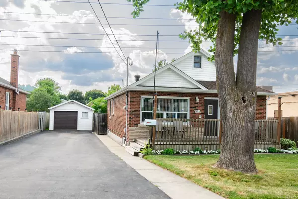 Hamilton, ON L8K 3G9,396 Cochrane RD