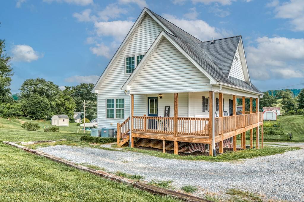 Meadowview, VA 24361,29066 Moreland Dr.