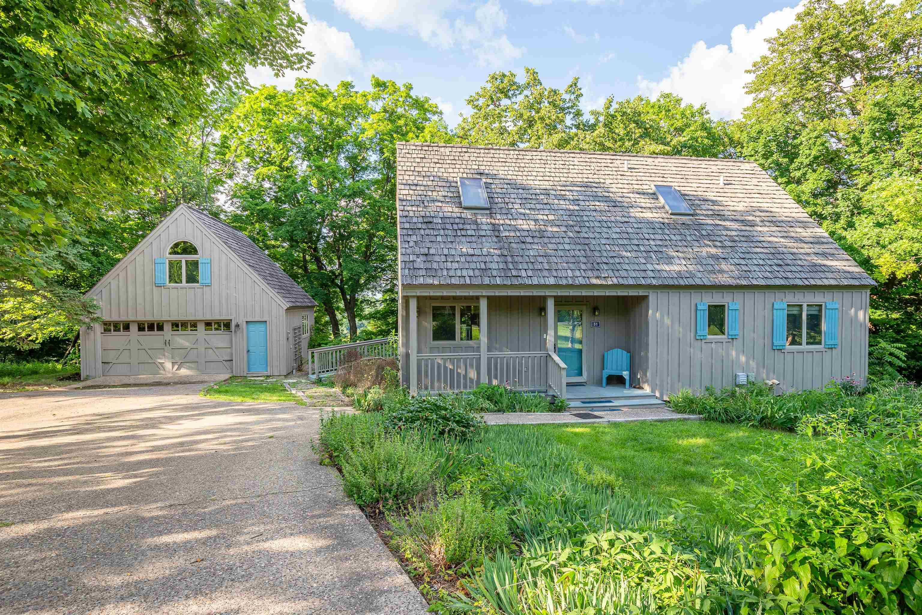 31 Stony Point, Galena, IL 61036