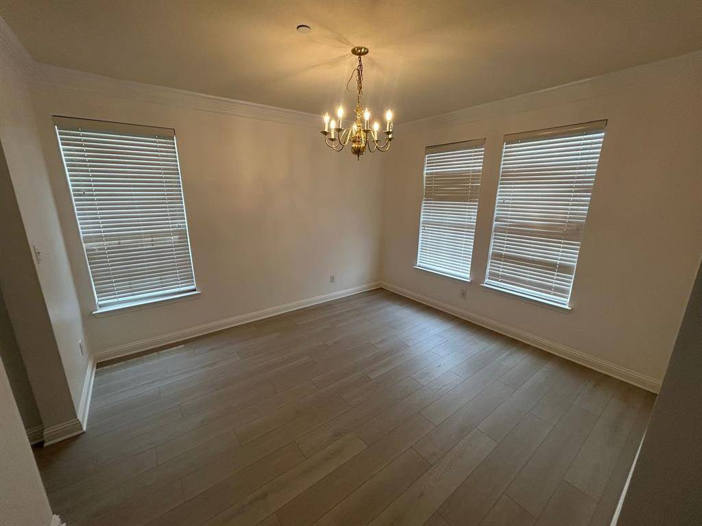 Irving, TX 75063,588 Southridge Way