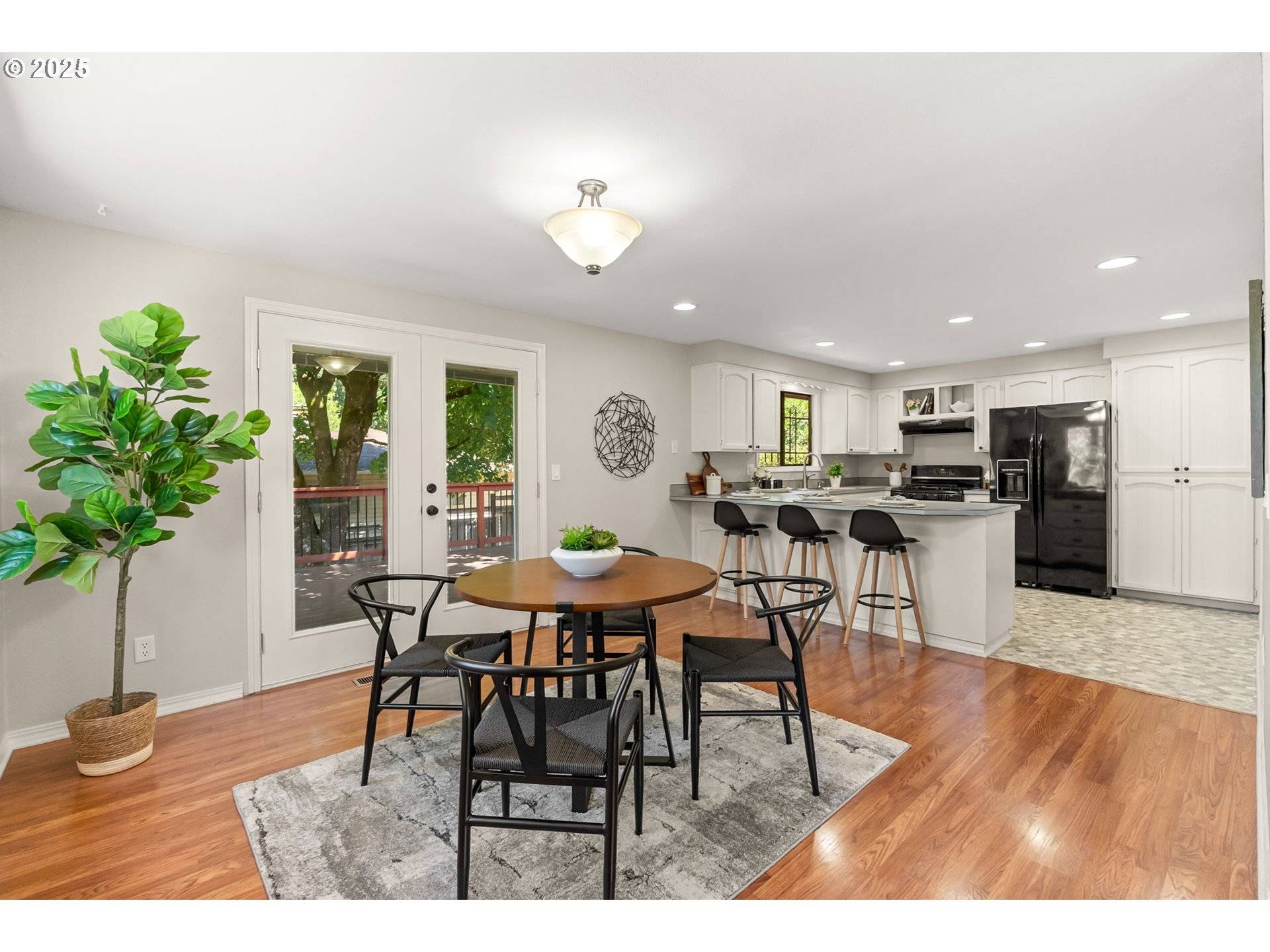 Salem, OR 97302,4002 ALDERBROOK AVE SE