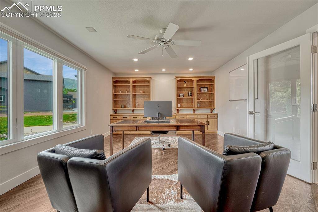Colorado Springs, CO 80919,1915 Hunters Point LN
