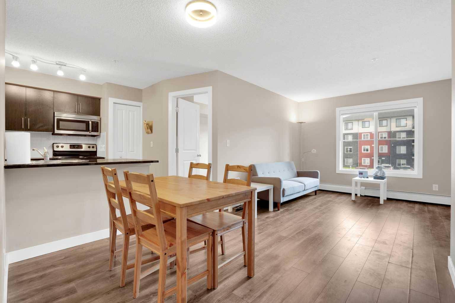 Calgary, AB T2X 2B9,81 Legacy BLVD SE #1205