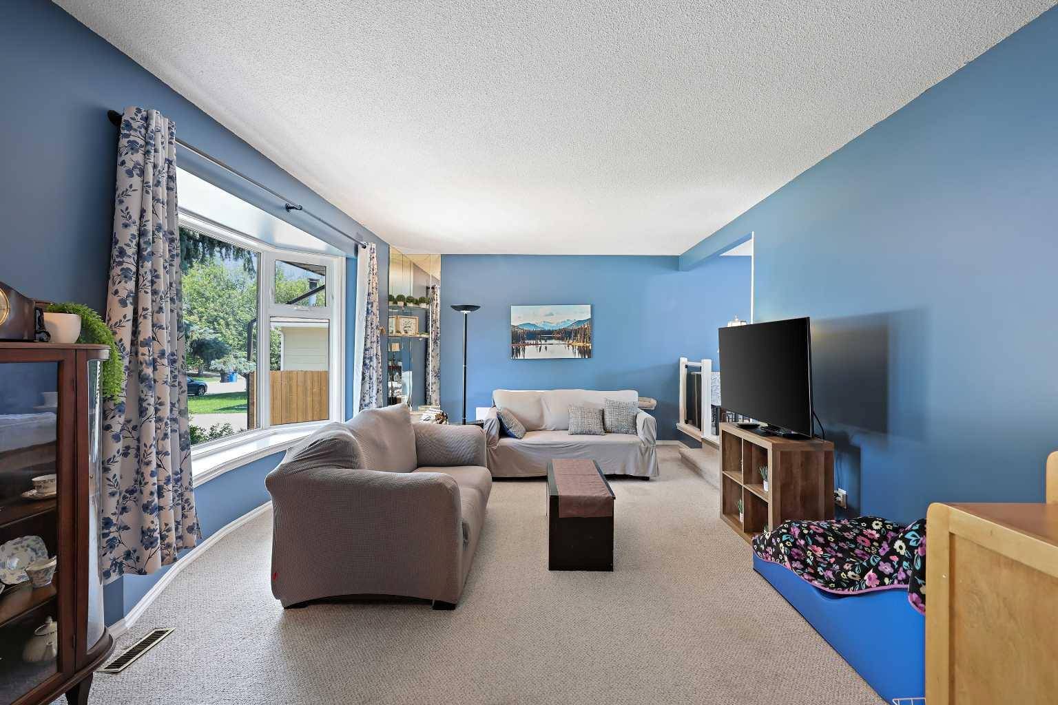 Carstairs, AB T0M 0N0,1427 McCrimmon DR