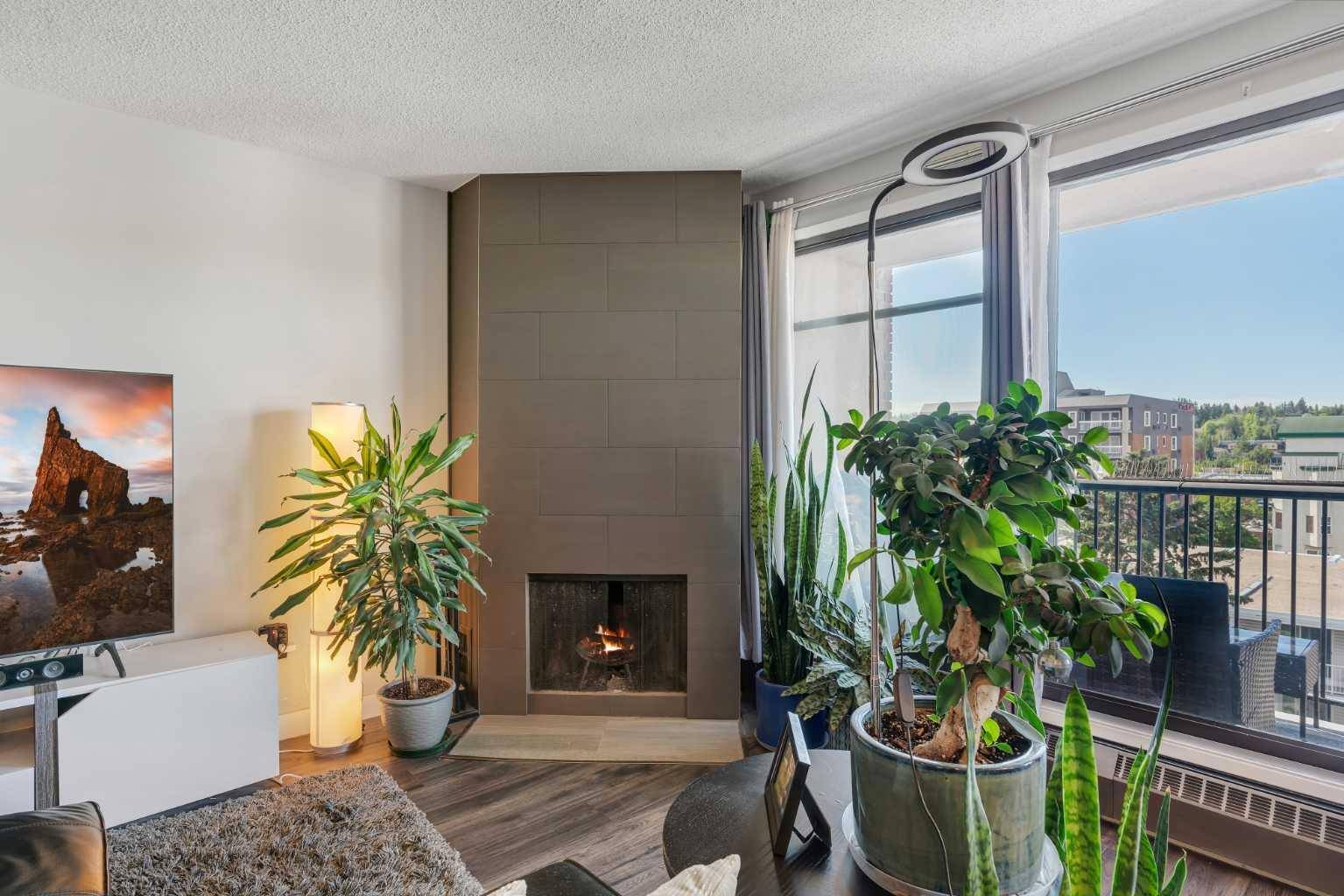 Calgary, AB T2R 1K5,1140 15 AVE #603