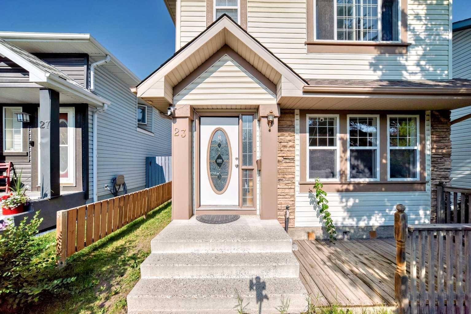 Calgary, AB T3A 5S5,23 Hidden Ranch RD Northwest
