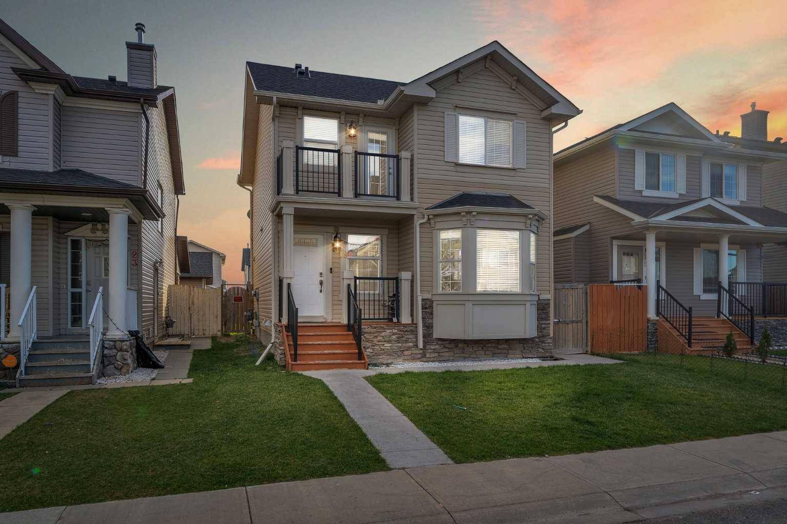 19 Taralake Rise NE, Calgary, AB T3J0A4