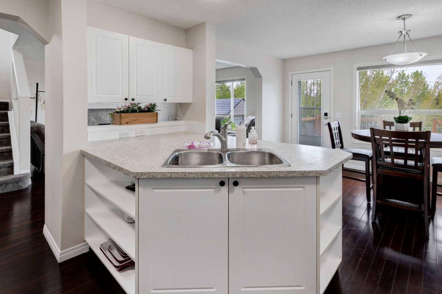 Calgary, AB T3J 5H1,39 Taralea PL NE