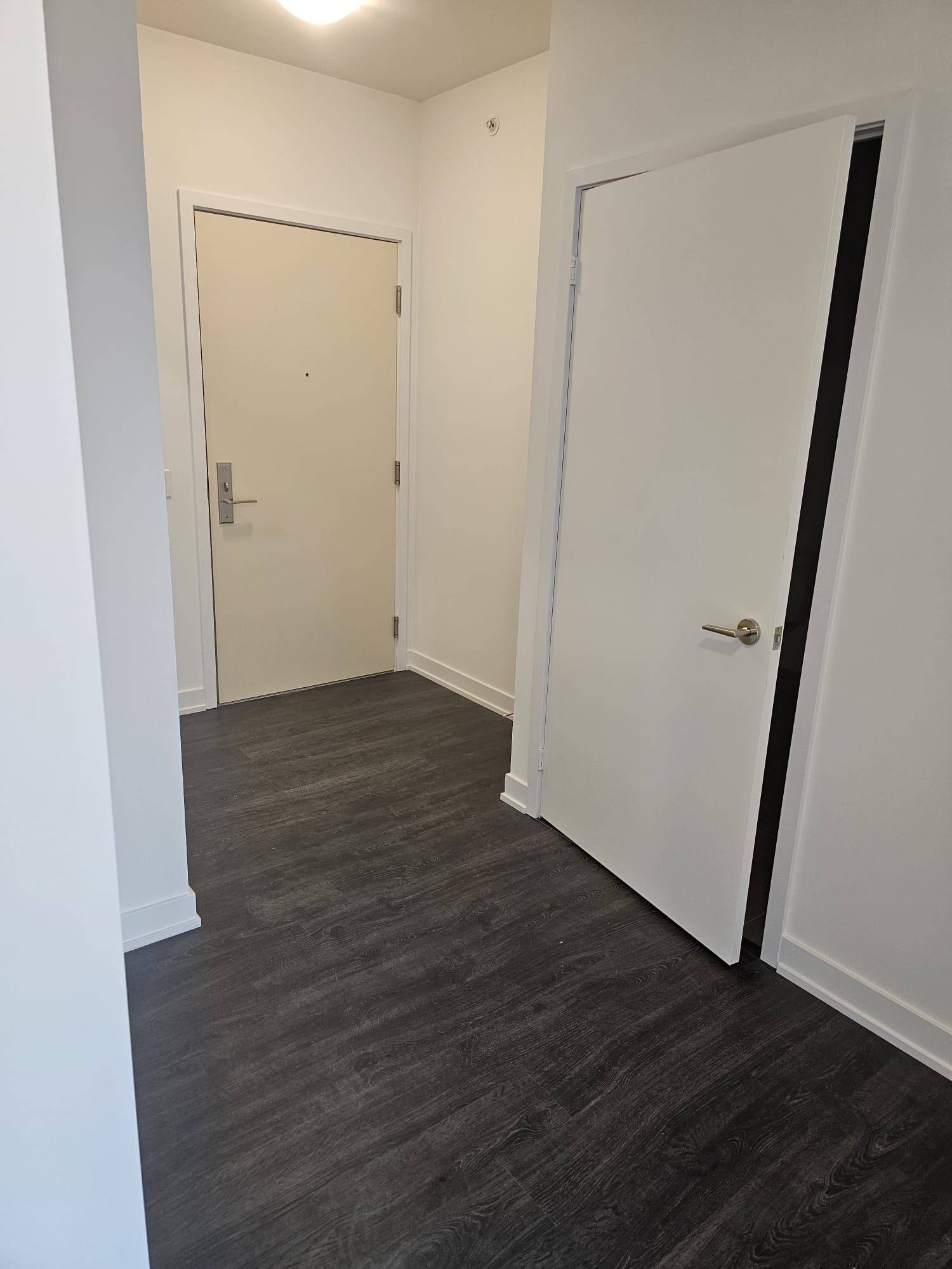 Toronto C01, ON M5A 1B4,15 Richardson ST #406