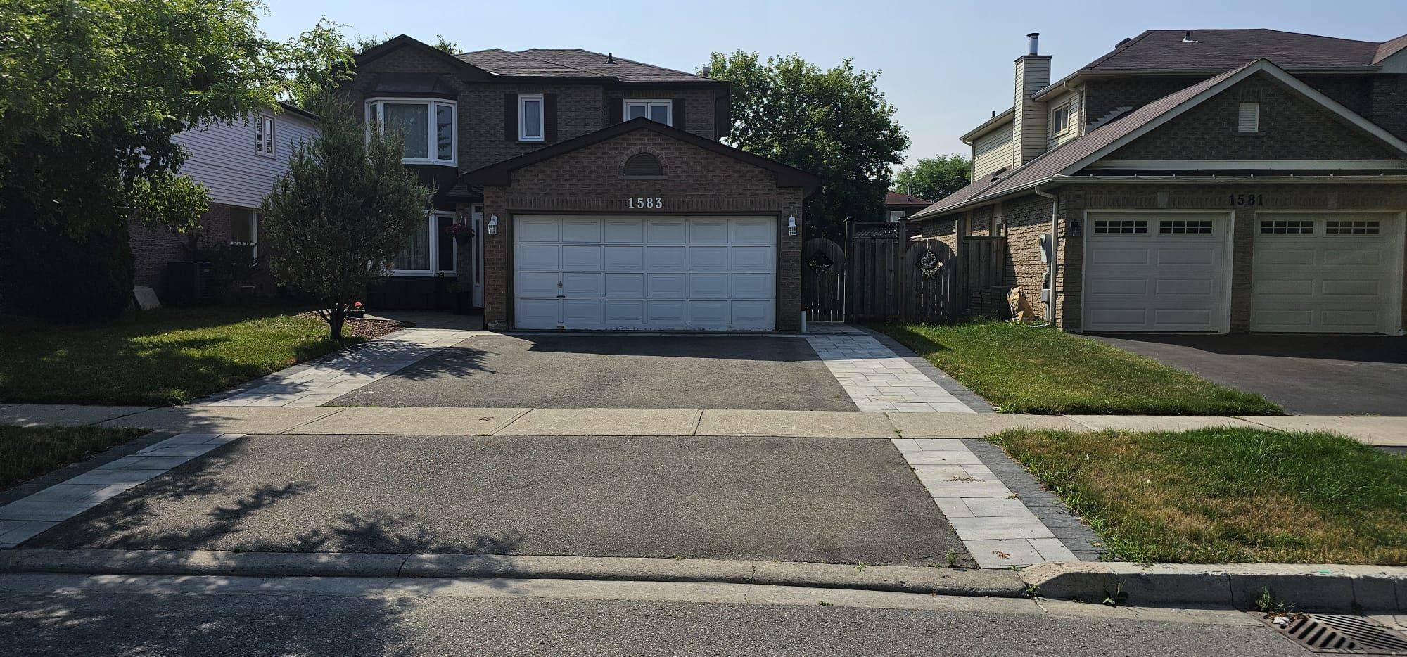 1583 Dellbrook AVE #Bsmt, Pickering, ON L1X 2N2