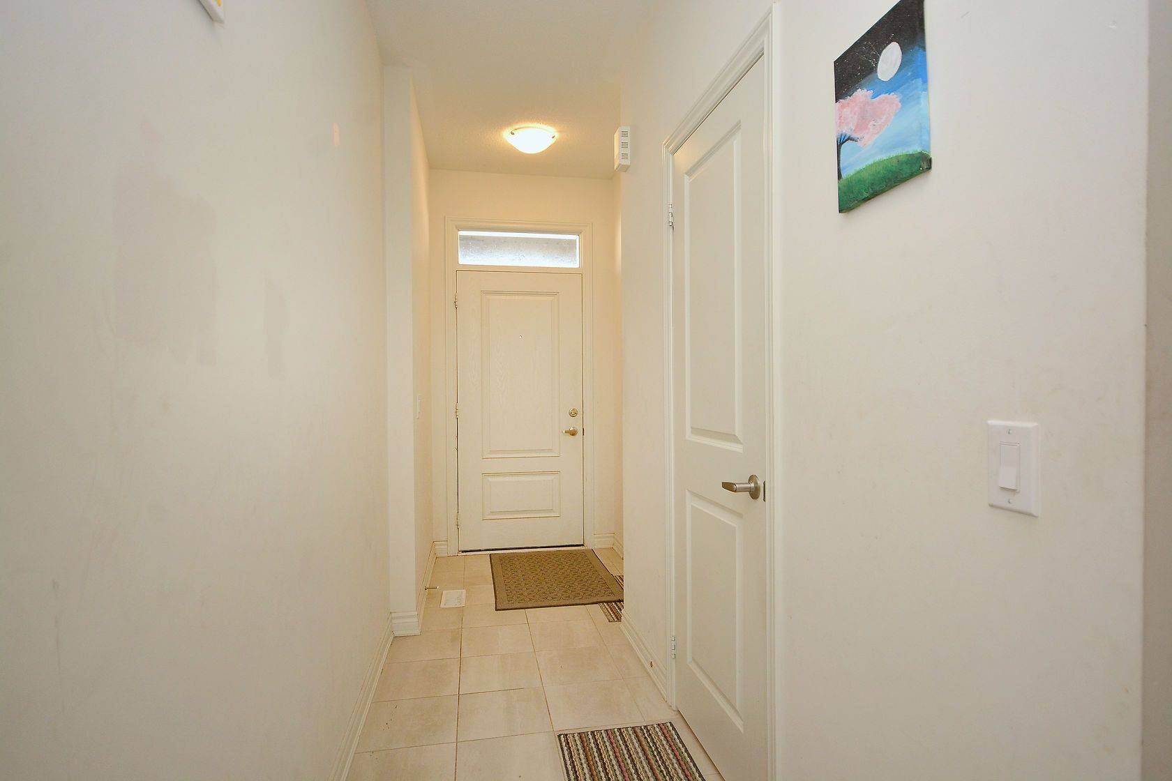 Brampton, ON L6Y 1N9,50 Edinburgh DR #70
