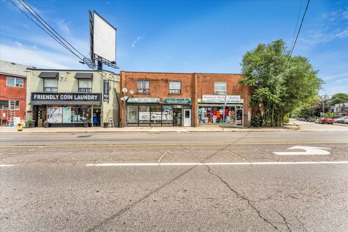 Toronto W04, ON M6M 4R9,1355 Weston RD