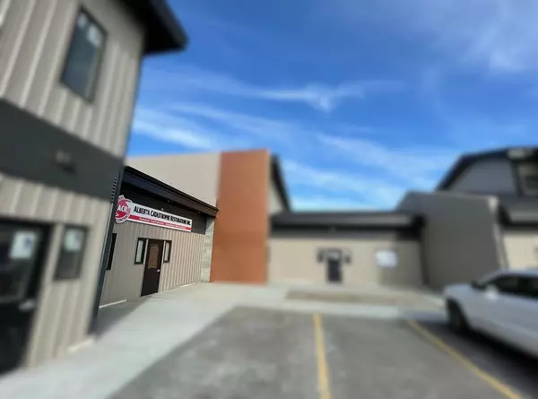 545 W T Hill BLVD South #20, Lethbridge, AB T1J 1Y6