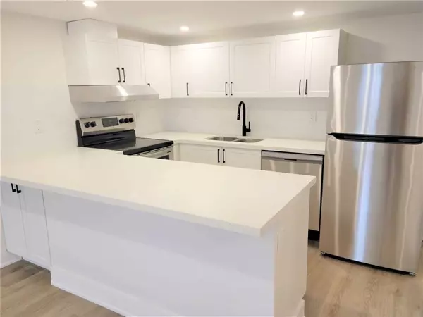 Hamilton, ON L8V 3J7,#2-371 East 28th ST #(Lower)