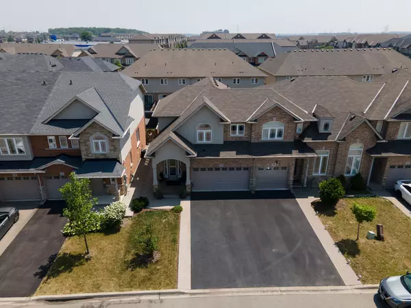 Hamilton, ON L0R 1P0,12 Charleswood CRES