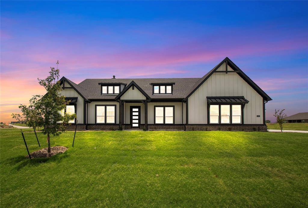 2505 Pyrite Street, Krum, TX 76249