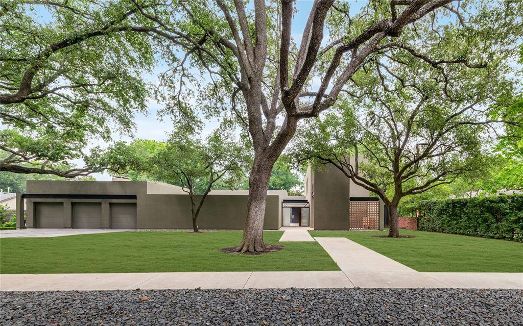 5753 Berkshire Lane,  Dallas,  TX 75209