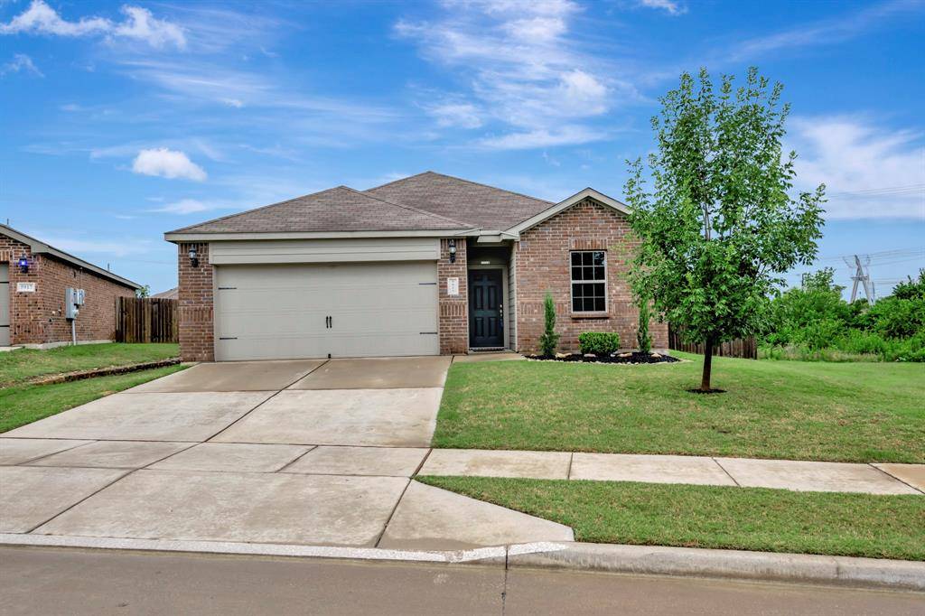 Fort Worth, TX 76179,5921 Obsidian Creek Drive