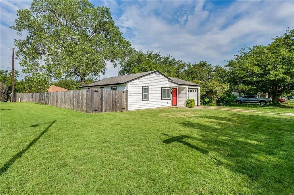 Arlington, TX 76013,1826 Alan A Dale Road
