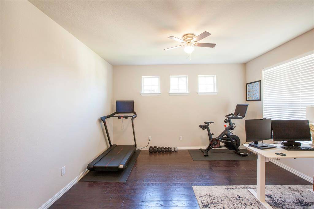 Wylie, TX 75098,907 Birchwood Drive