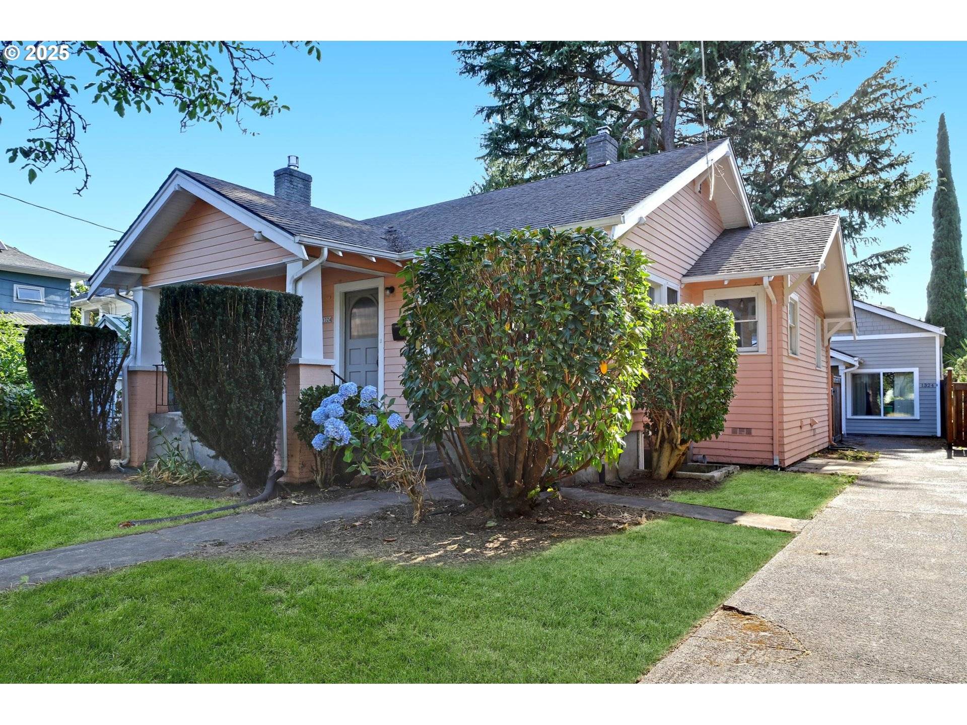 1324 SE 31ST AVE, Portland, OR 97214