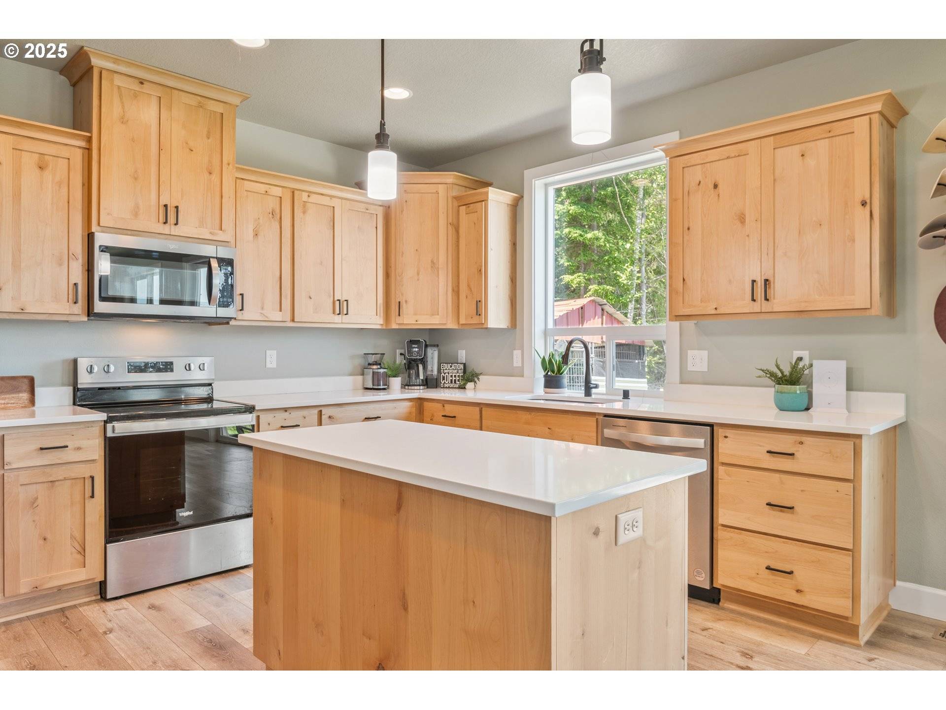 Naselle, WA 98638,327 PARPALA RD