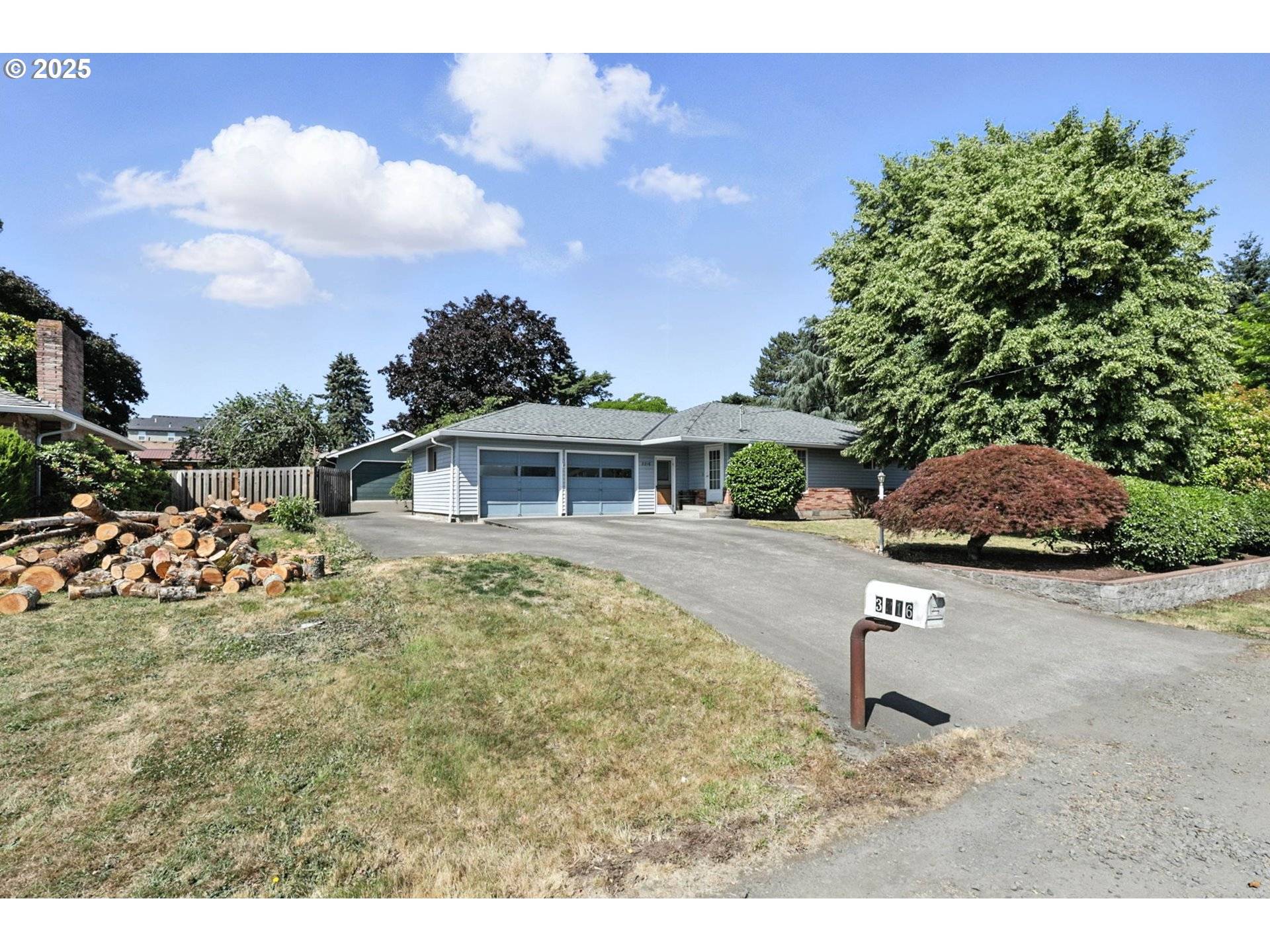Forest Grove, OR 97116,3216 OAKCREST DR