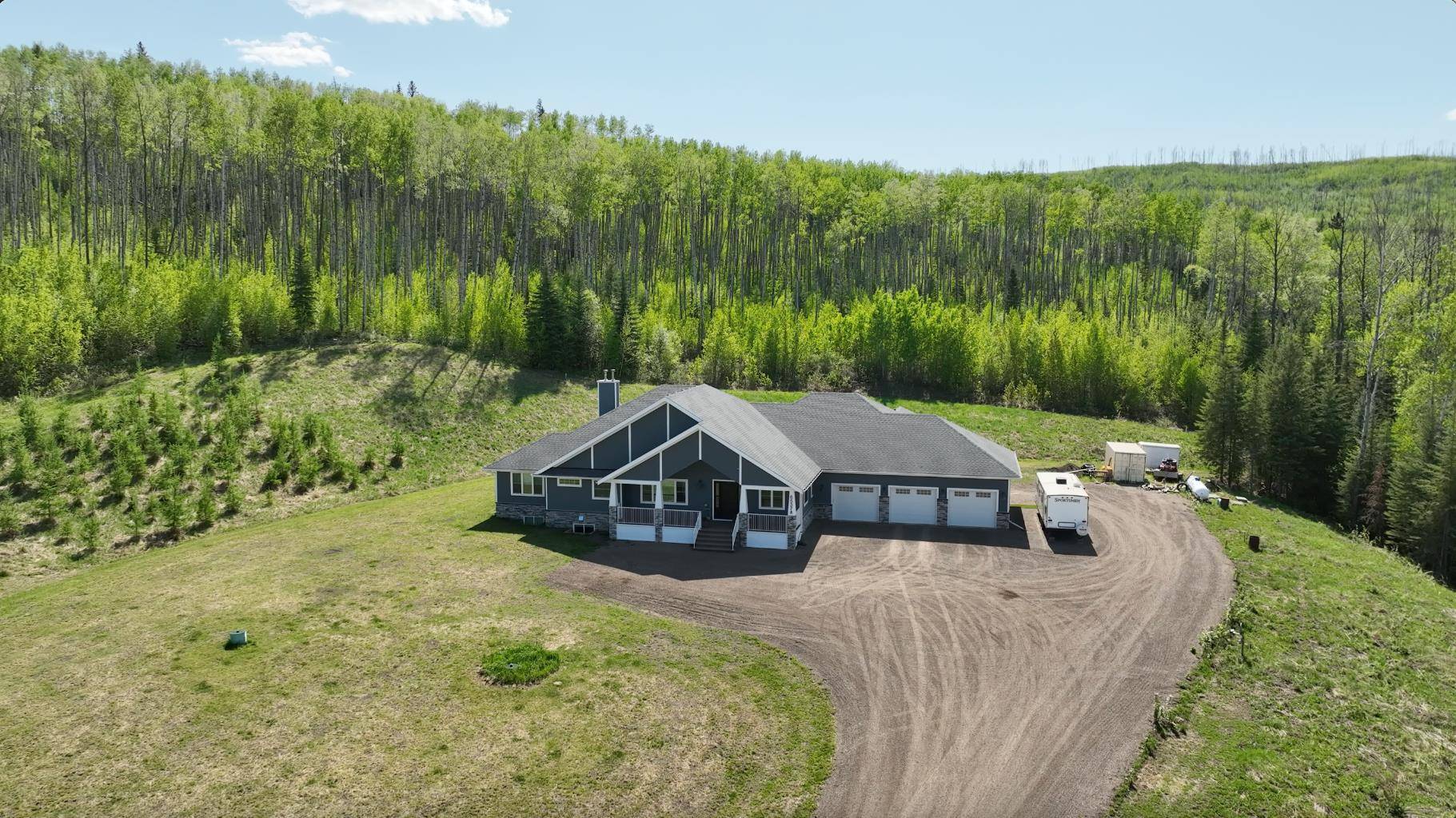 6537A DRAPER RD, Fort Mcmurray, AB T9H 0B6