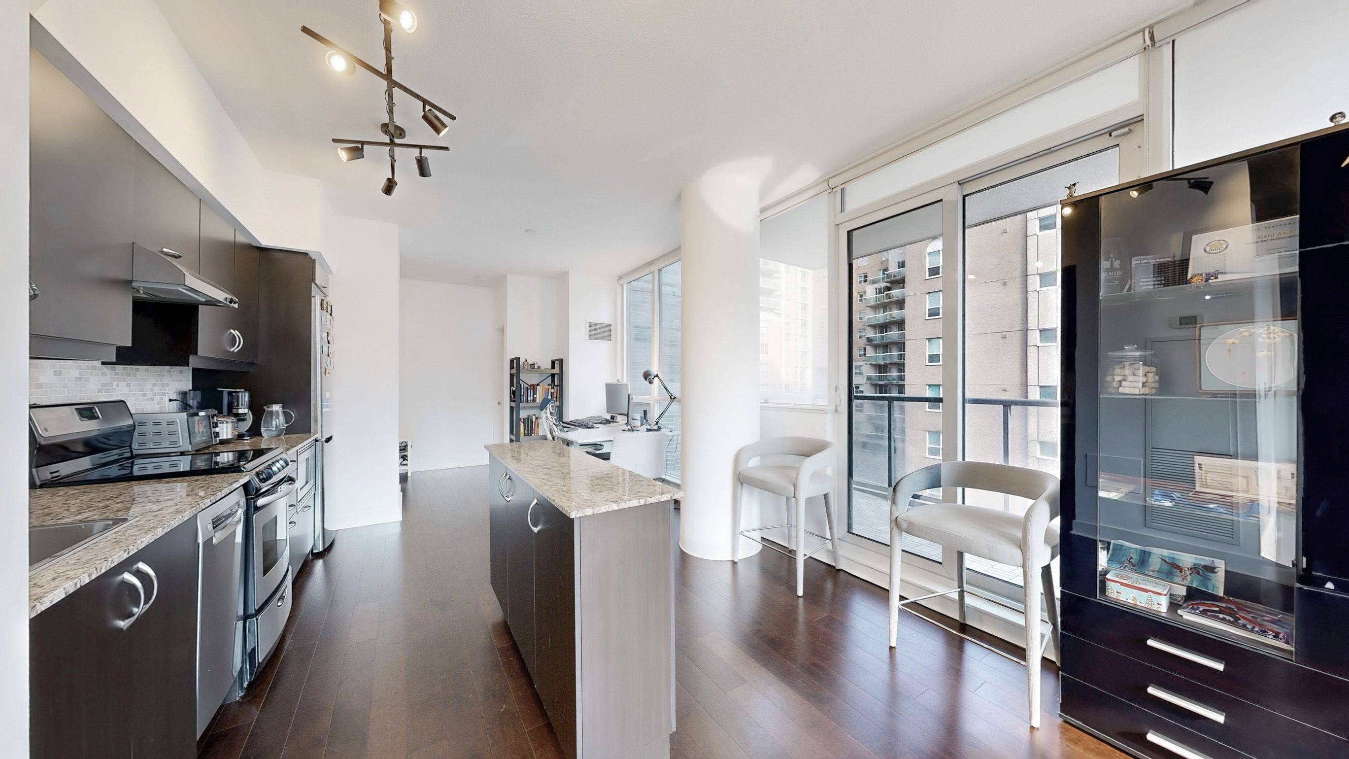 Toronto C08, ON M5A 1P9,320 Richmond ST E #605