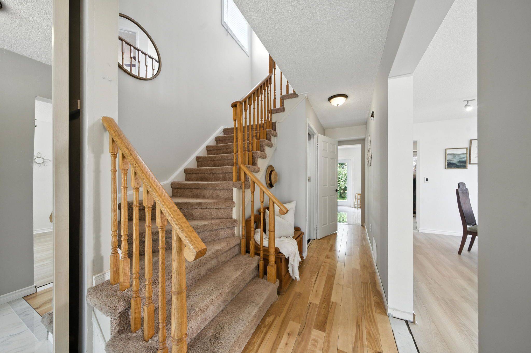 Oshawa, ON L1J 8K4,910 Renaissance DR