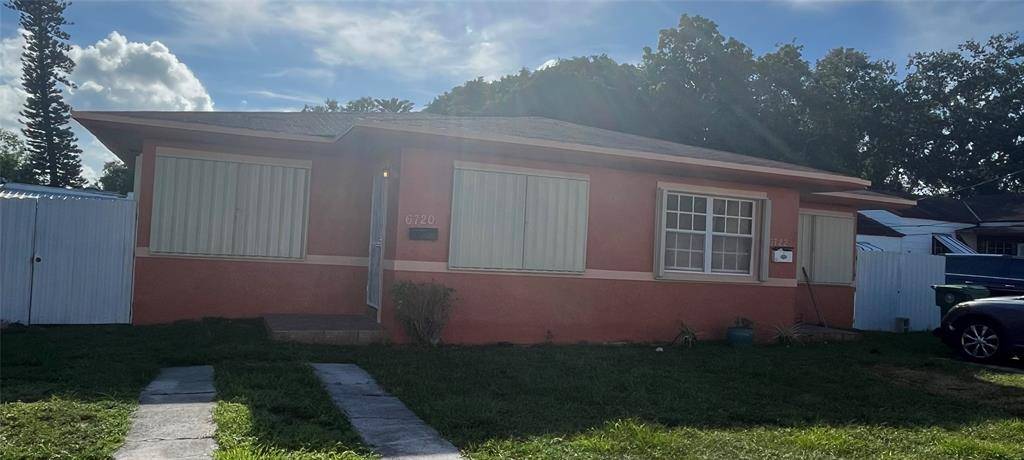 6720 NW 5th Pl, Miami, FL 33150