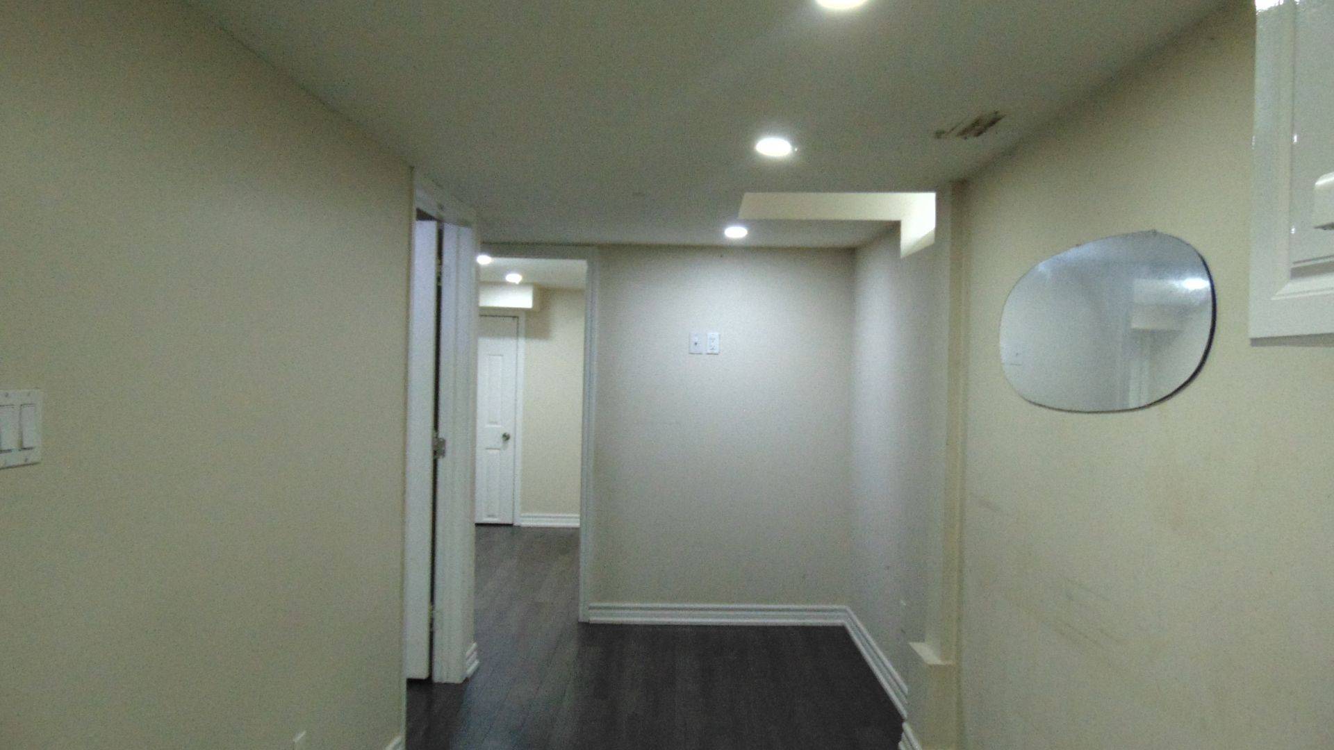Mississauga, ON L5V 3B9,858 Bethany CRES #Basement