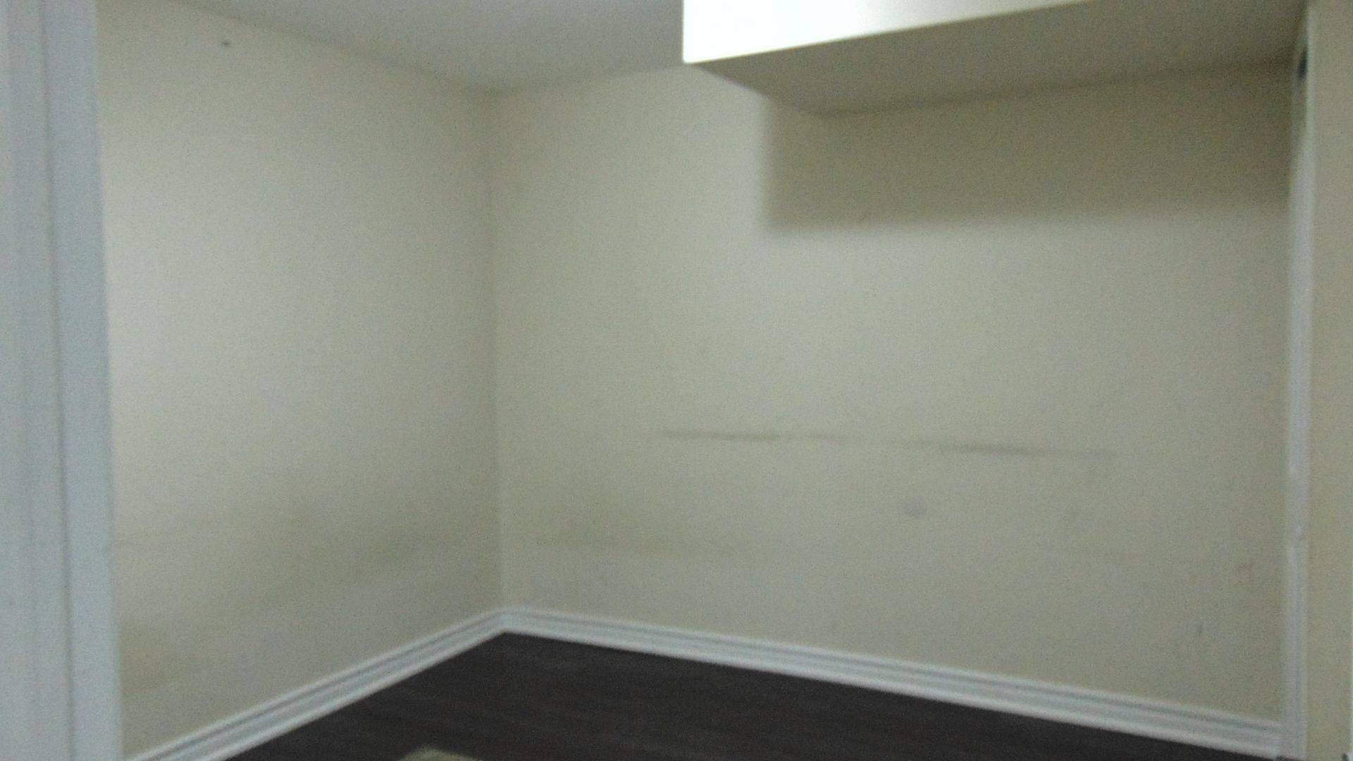 Mississauga, ON L5V 3B9,858 Bethany CRES #Basement
