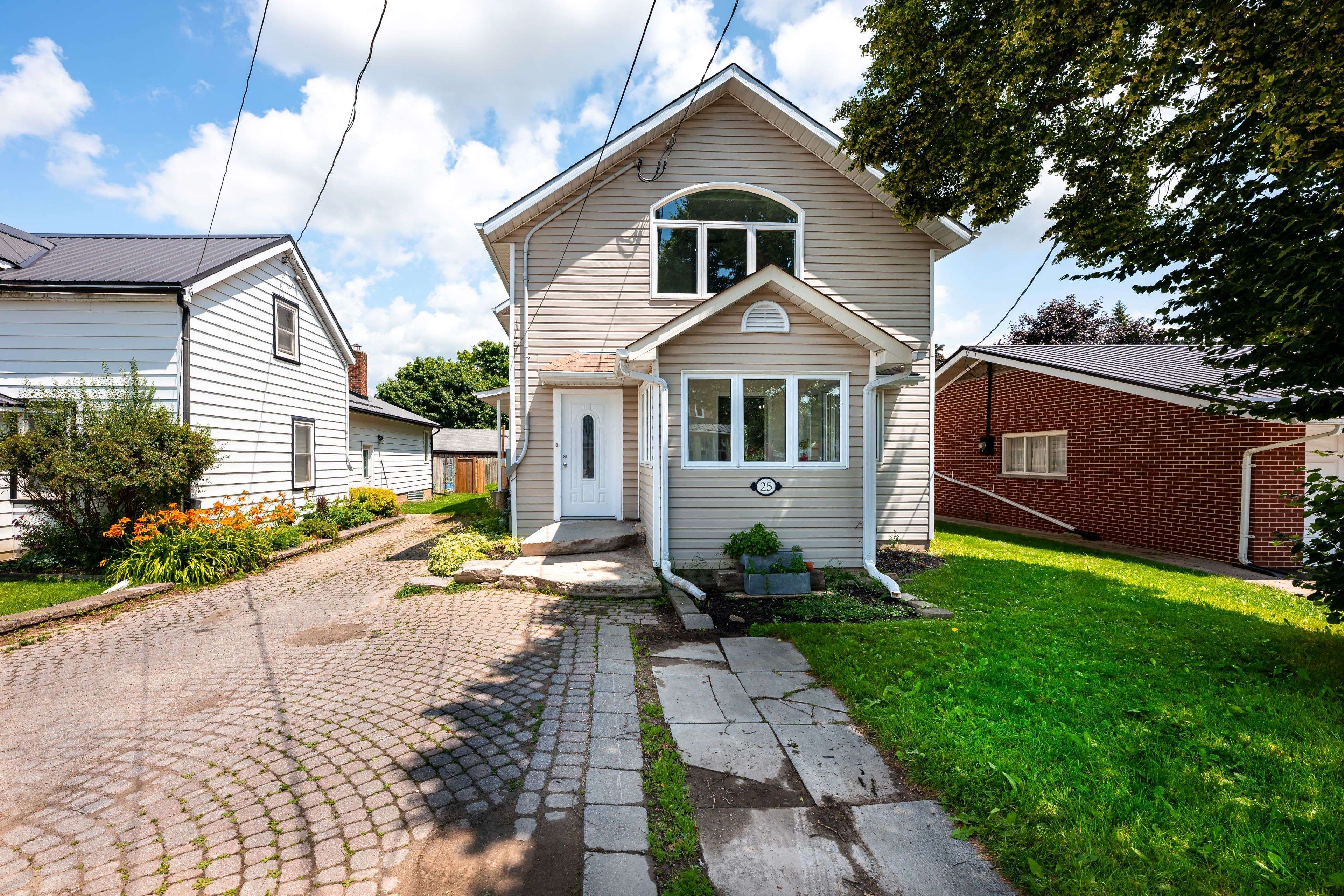 East Luther Grand Valley, ON L0N 1G0,25 King ST