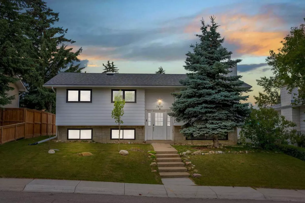 Calgary, AB T2K 4T6,7819 Hunterquay WAY NW